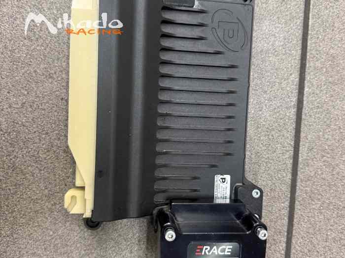 Vends boîtier SQ6 Cosworth et display Omega – photo 3 sur 4