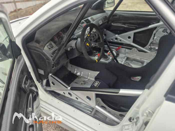 Mitsubishi Evo 8 – photo 2 sur 6