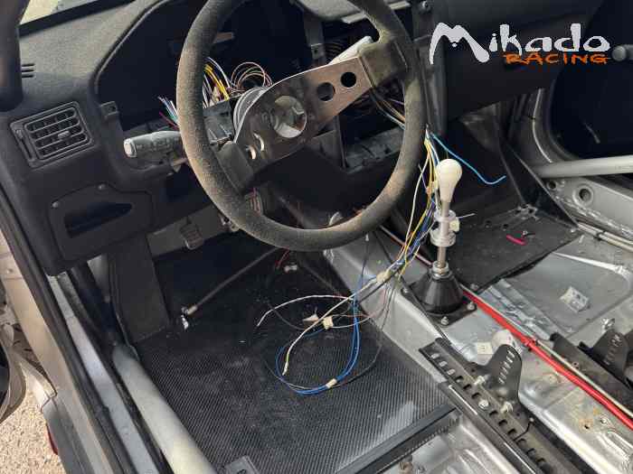 À vendre Peugeot 106 a6k avec passeport – photo 2 sur 4