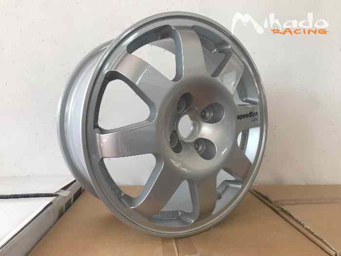 Jante Renault Clio Williams 7.25x16 Speedline Corse SL676 Ragno Silver – photo 2 sur 6