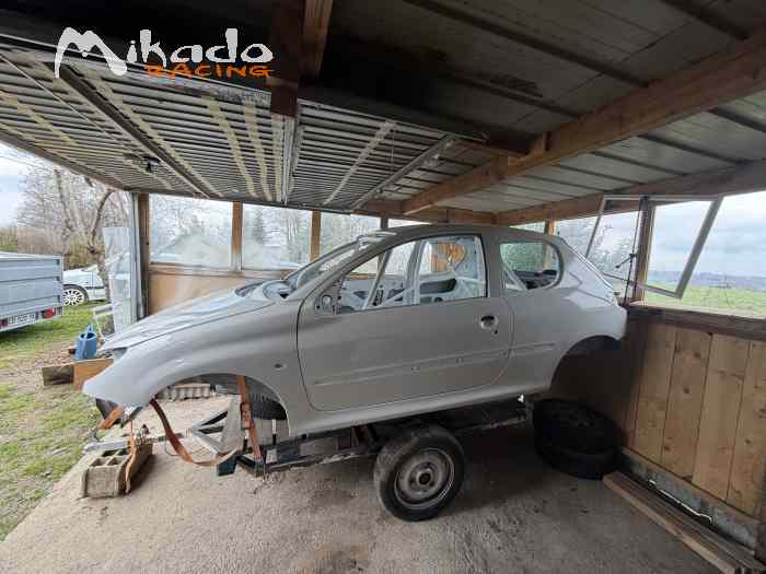 Caisse complète 206 n2s + gros lot de bord – photo 3 sur 6