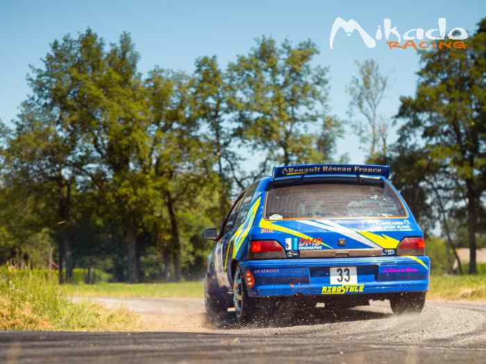 Clio Williams Top F2014 – photo 2 sur 6