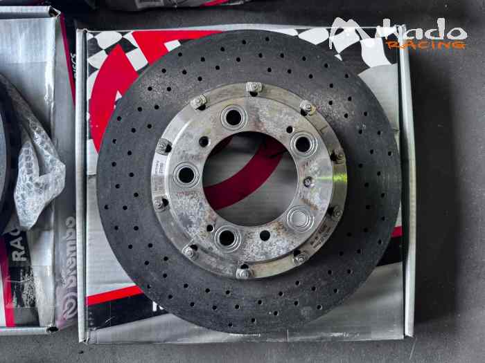 Set de 4 disques de frein céramique Porsche – photo 2 sur 6