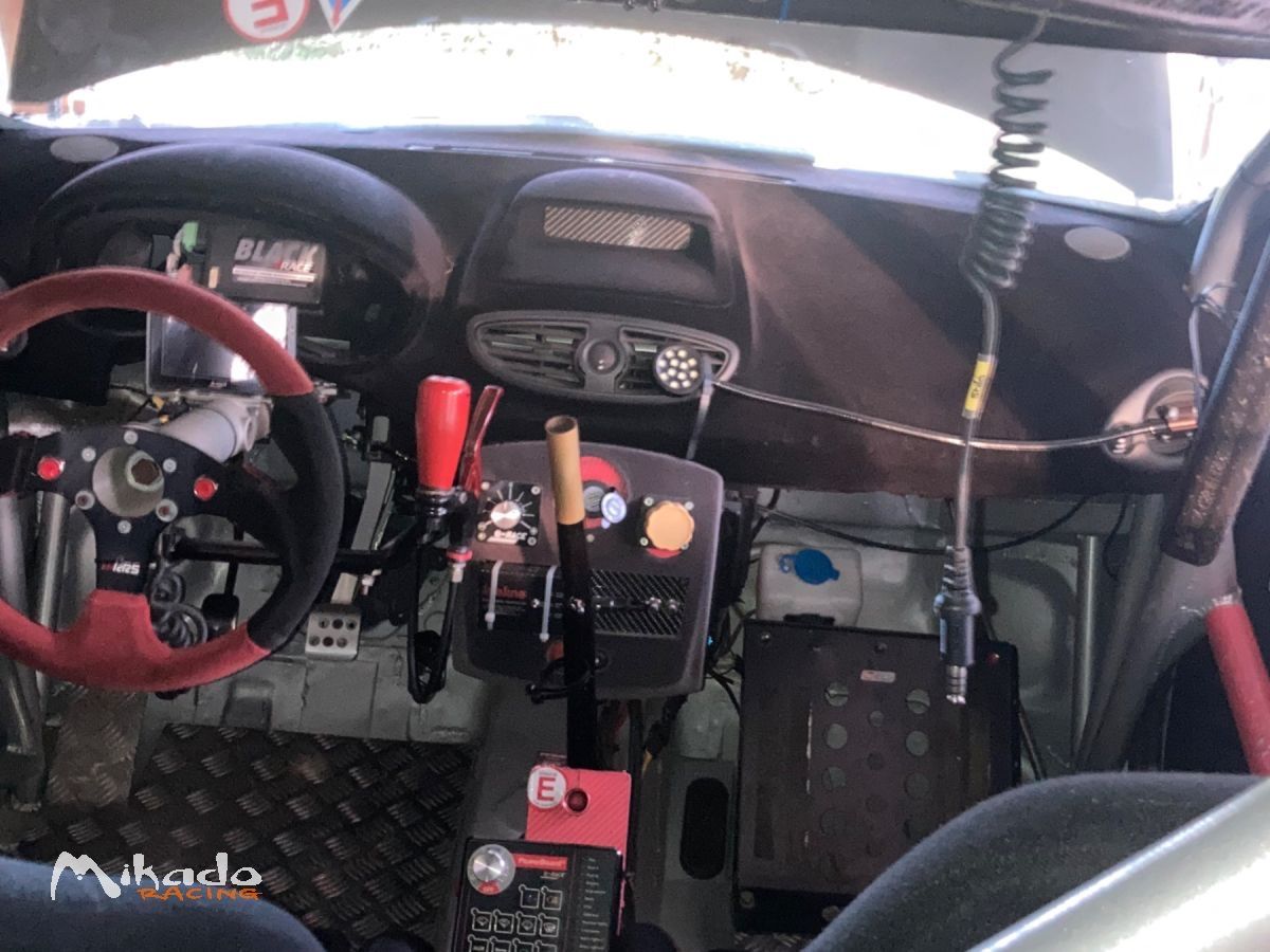 Clio 3 f2014 – photo 2 sur 2