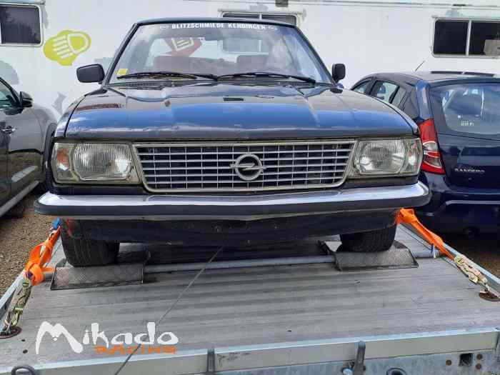 Opel Ascona B 2 portes en lot – photo 1 sur 6