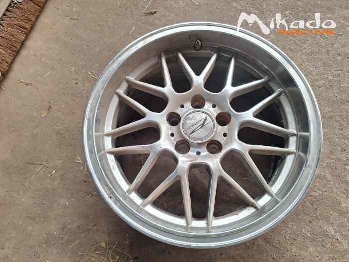 Lot de 2 voitures de rallye + pièces – photo 4 sur 4