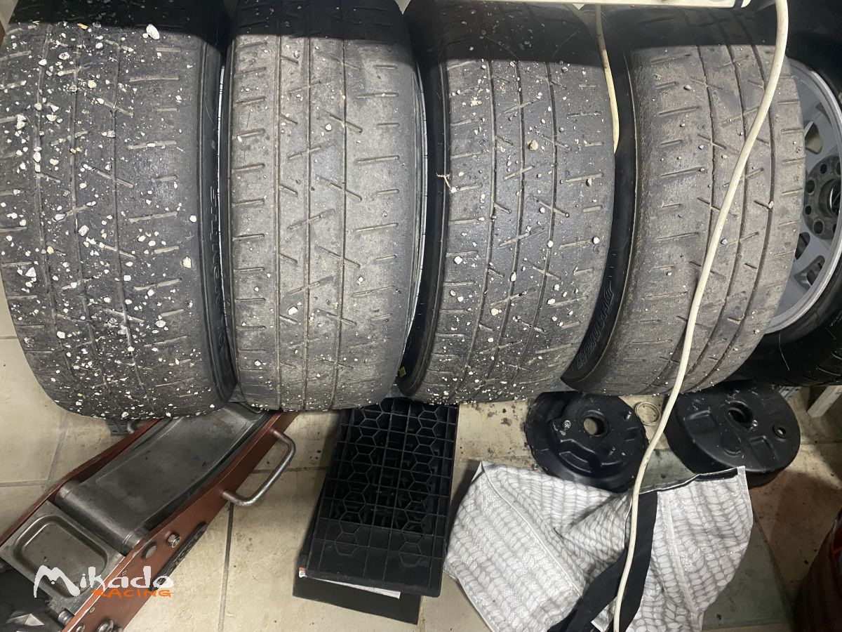 Pneus pluie W53 HANKOOK Rallye VHC en 15 pouces 19/58/15