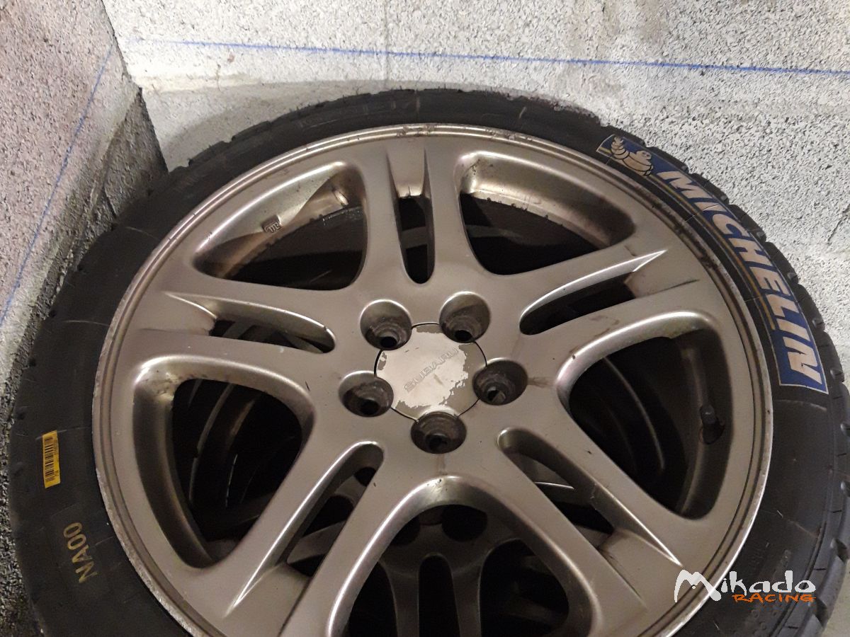 Pneus michelin na00 17 clouté – photo 2 sur 3