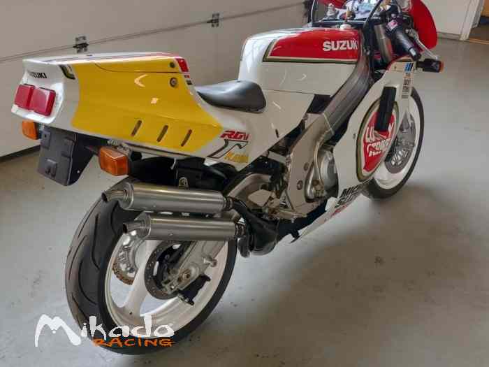 RGV 250 - VJ22B Originales Lucky-Strike-Modell – photo 4 sur 6