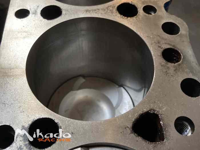 FORD Kent crossflow 1700 neuf – photo 3 sur 5