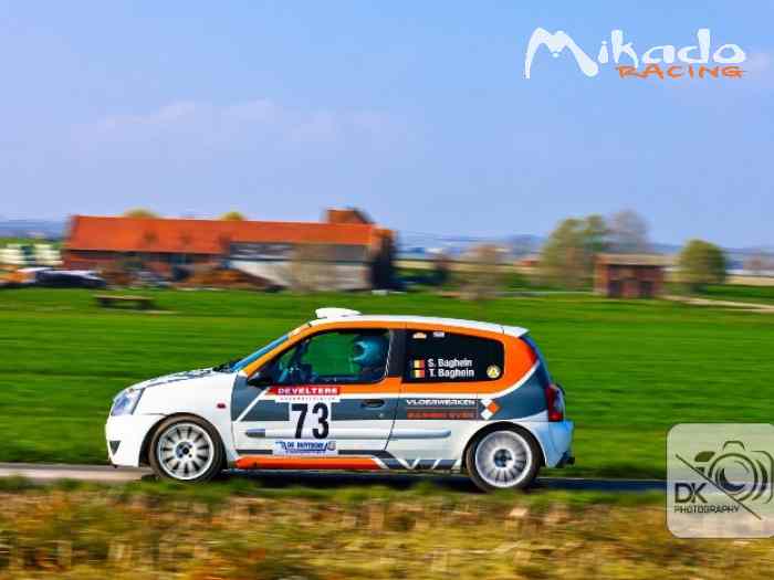 Renault clio 2 rs gr N – photo 6 sur 6
