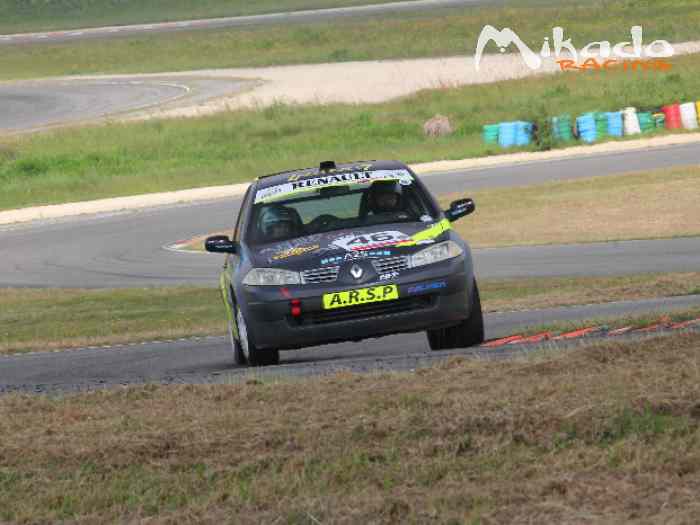 MEGANE 2L 16s de 2003 – photo 5 sur 6