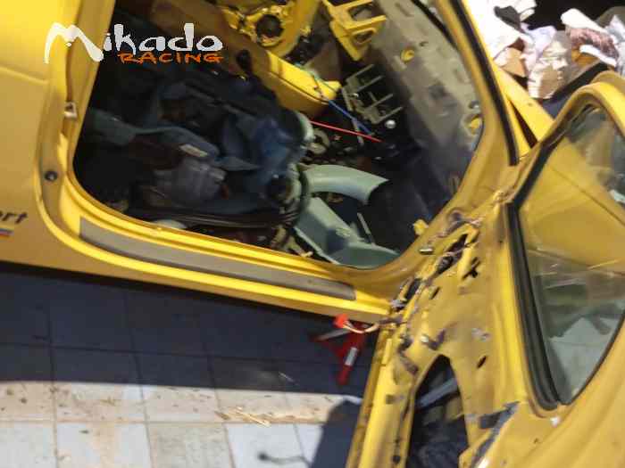 CARROSSERIE MEGANE F7R – photo 6 sur 6