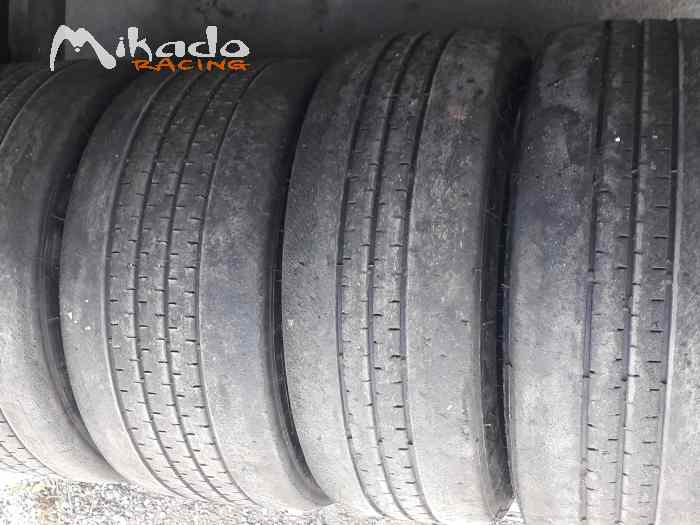 Pneus Mchelin TB5 Porche Gr 4 – photo 1 sur 3