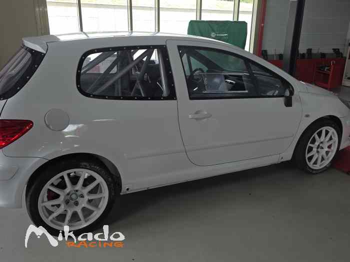 307 F2000 14 voie etroite moteur spec 2 boîte Sadev – photo 2 sur 4