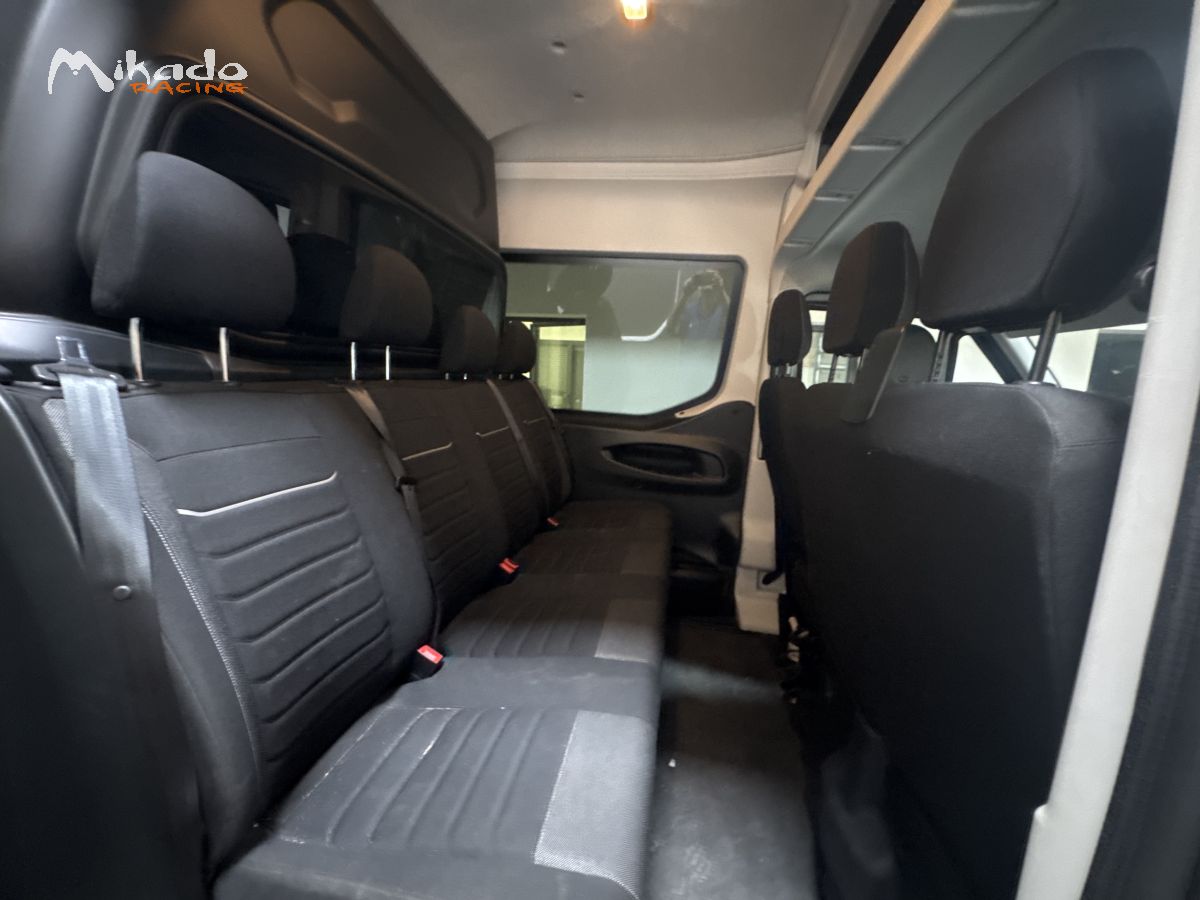 Iveco 3L 7 places – photo 5 sur 5