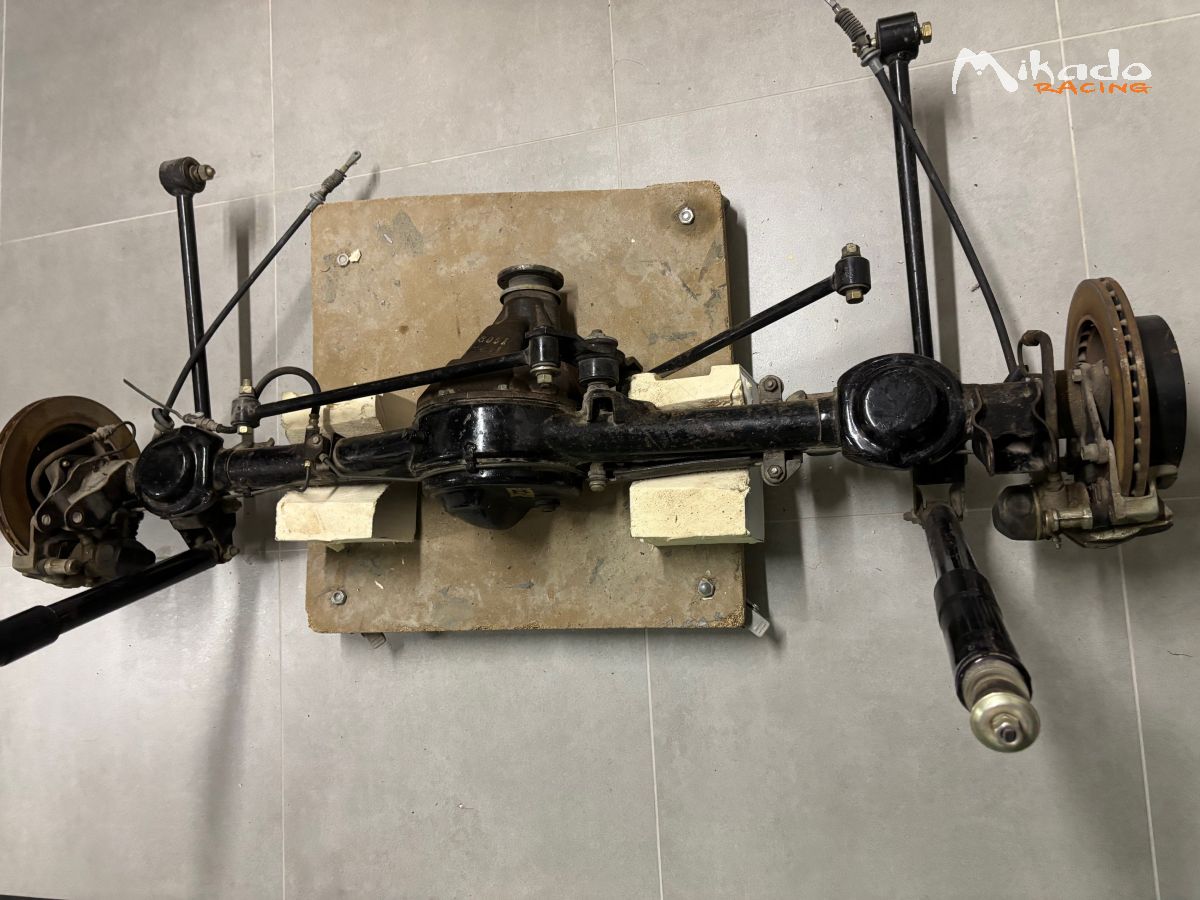 MAZDA RX7 - Pont arrière complet - Neuf d – photo 1 sur 4