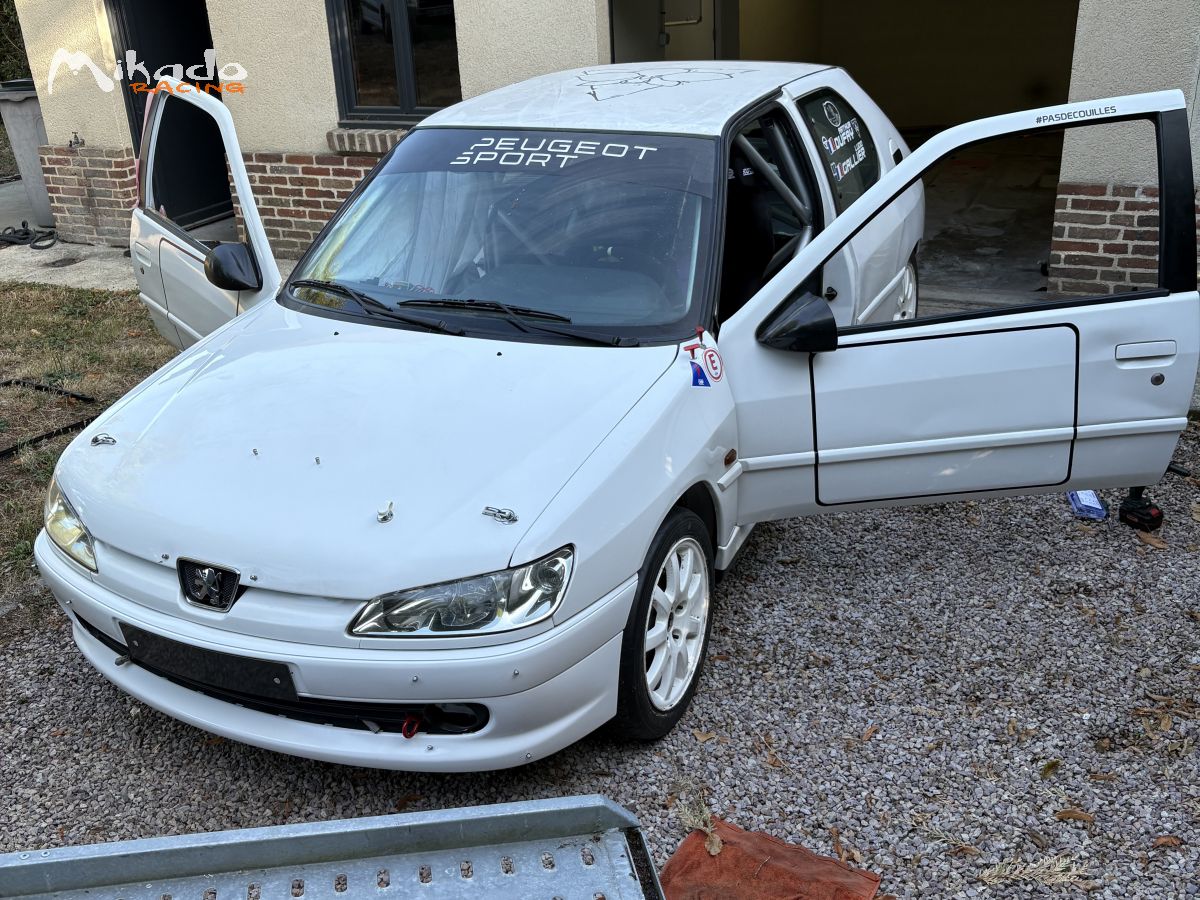 Peugeot 306 A7 – photo 1 sur 6