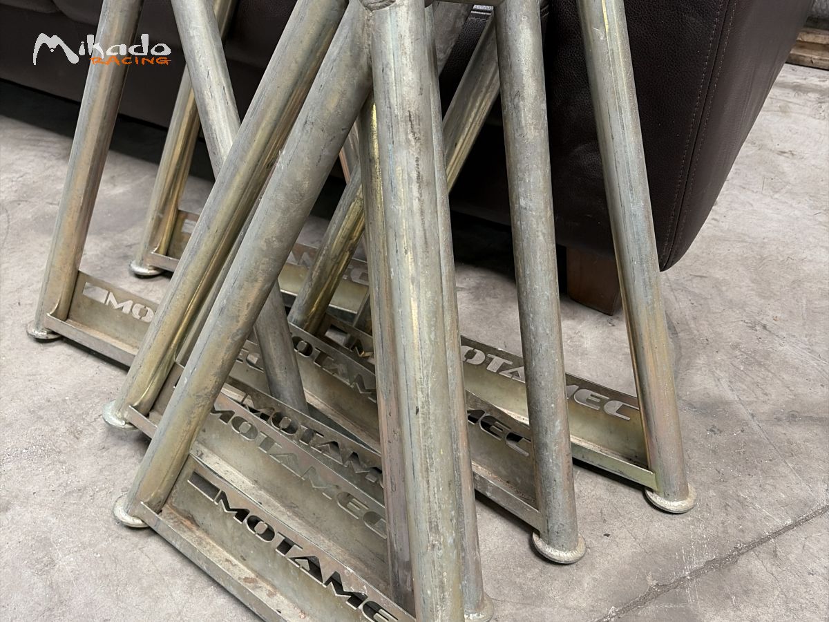 8 Chandelles Motamec – photo 2 sur 2