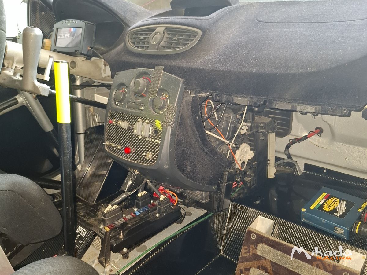 Clio r3 max – photo 5 sur 6