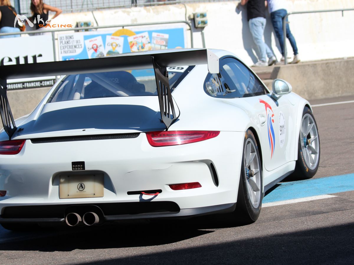 PORSCHE 991 GT3 CUP – photo 3 sur 3