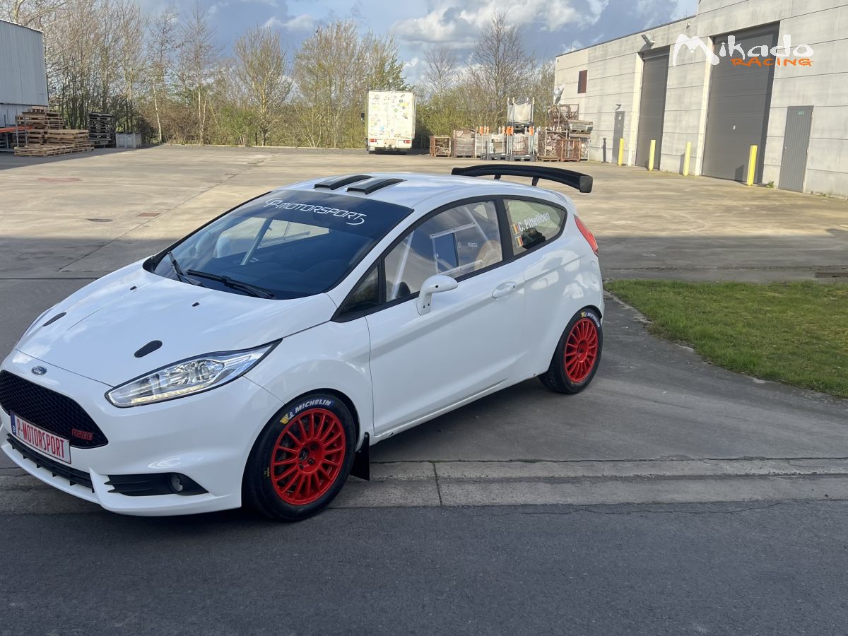 Fiesta r200 voiture neuf! – photo 5 sur 6