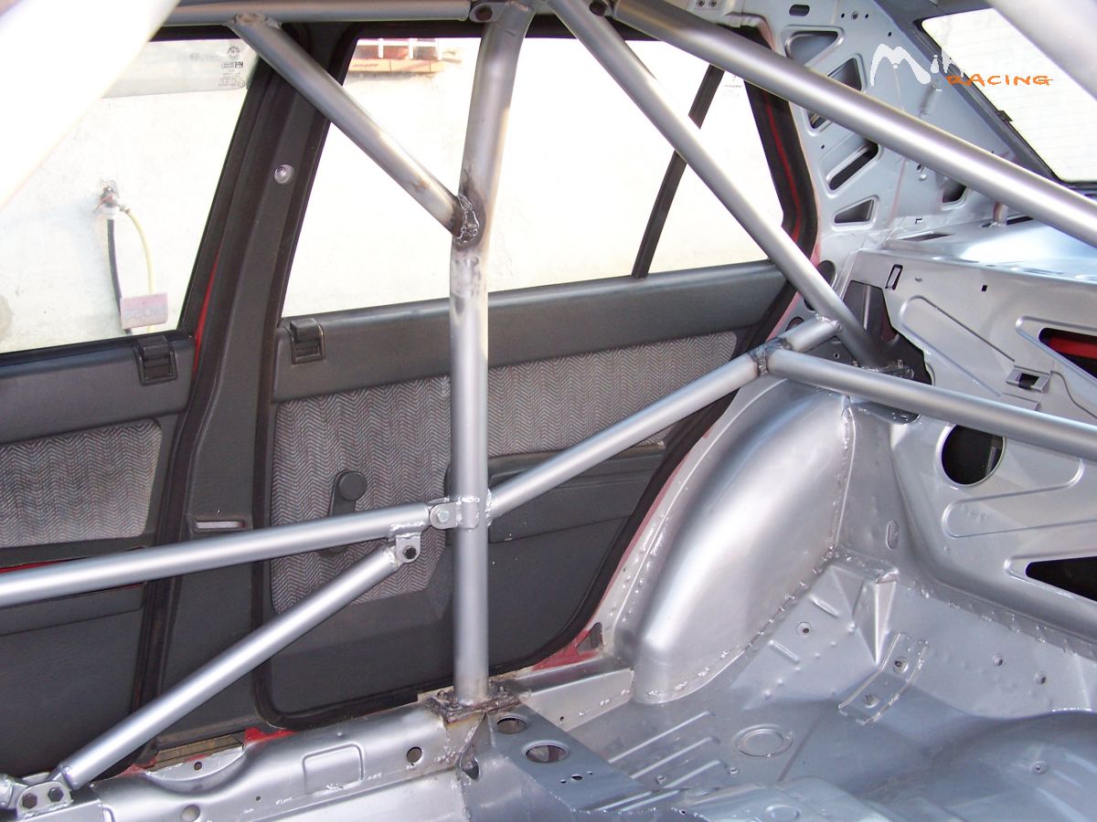 Arceaux OMP ALFA ROMEO 75 V6 – photo 3 sur 4