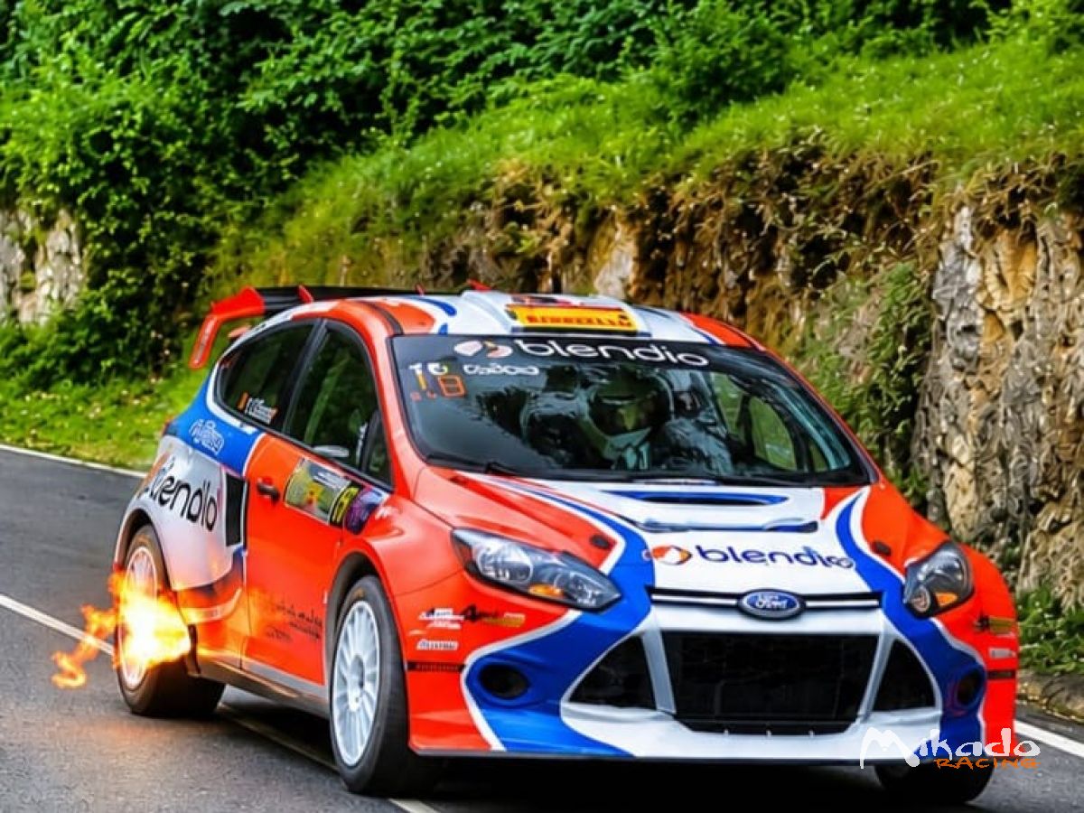 FORD FOCUS RX WRX SUPERCAR – photo 3 sur 5