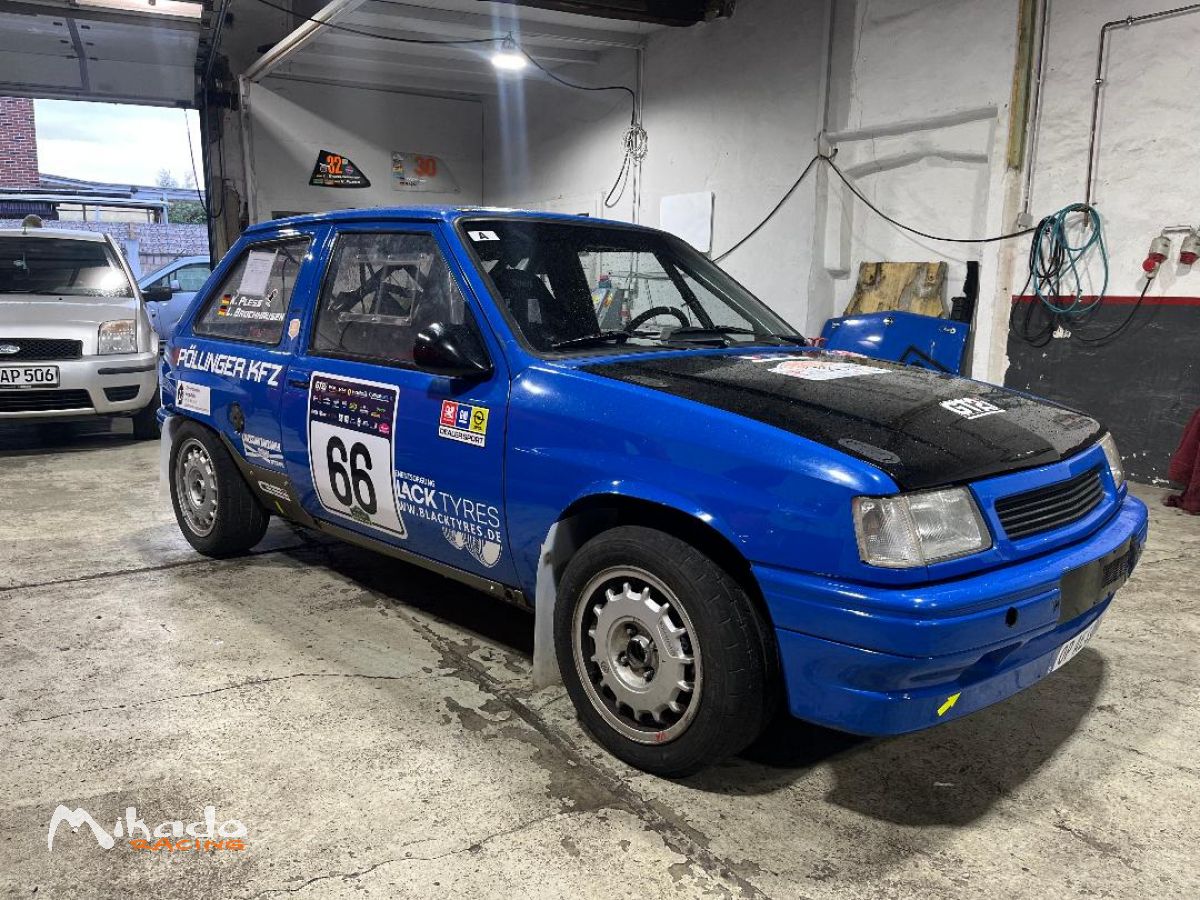 Opel Corsa A GSI Rally NC4 / German Papers / Lot of Spare Parts – photo 1 sur 5
