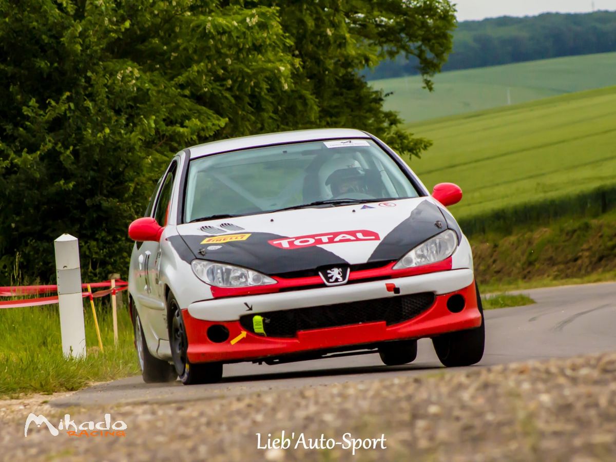 206 s16 2litres f2000 – photo 1 sur 2