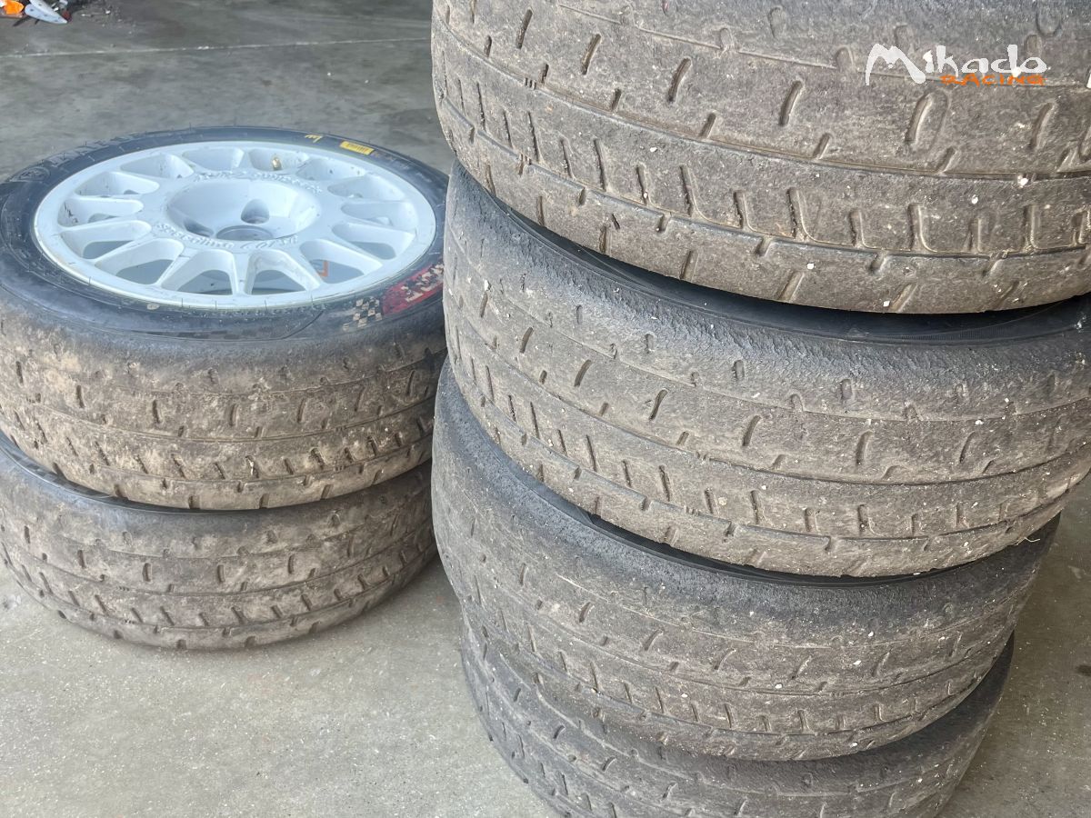 Pneus mrf jante speedline corse – photo 5 sur 6