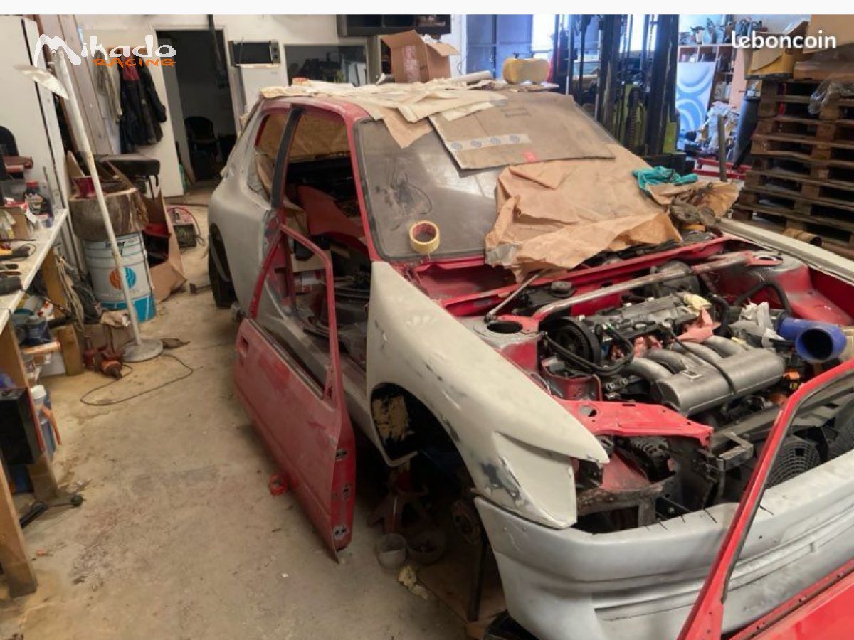 Caisse 205 Gti kit maxi – photo 2 sur 3