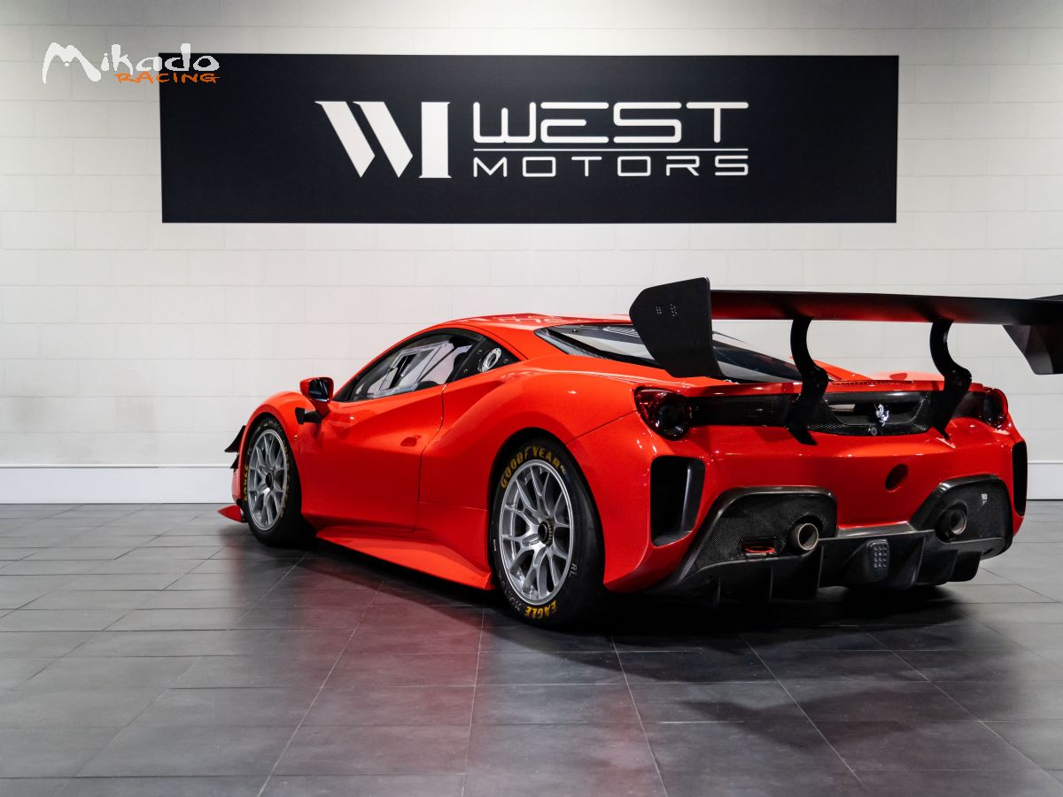 Ferrari 488 Challenge Evo 3.9 V8 670 – 1°MAIN FRANÇAISE / Révisée / Lot de bord dispo – photo 2 sur 6