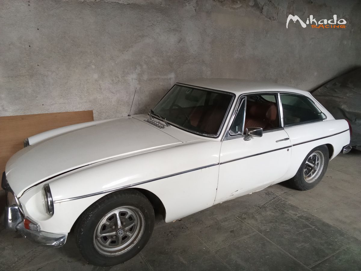 Vend Coupé MGB – photo 1 sur 6