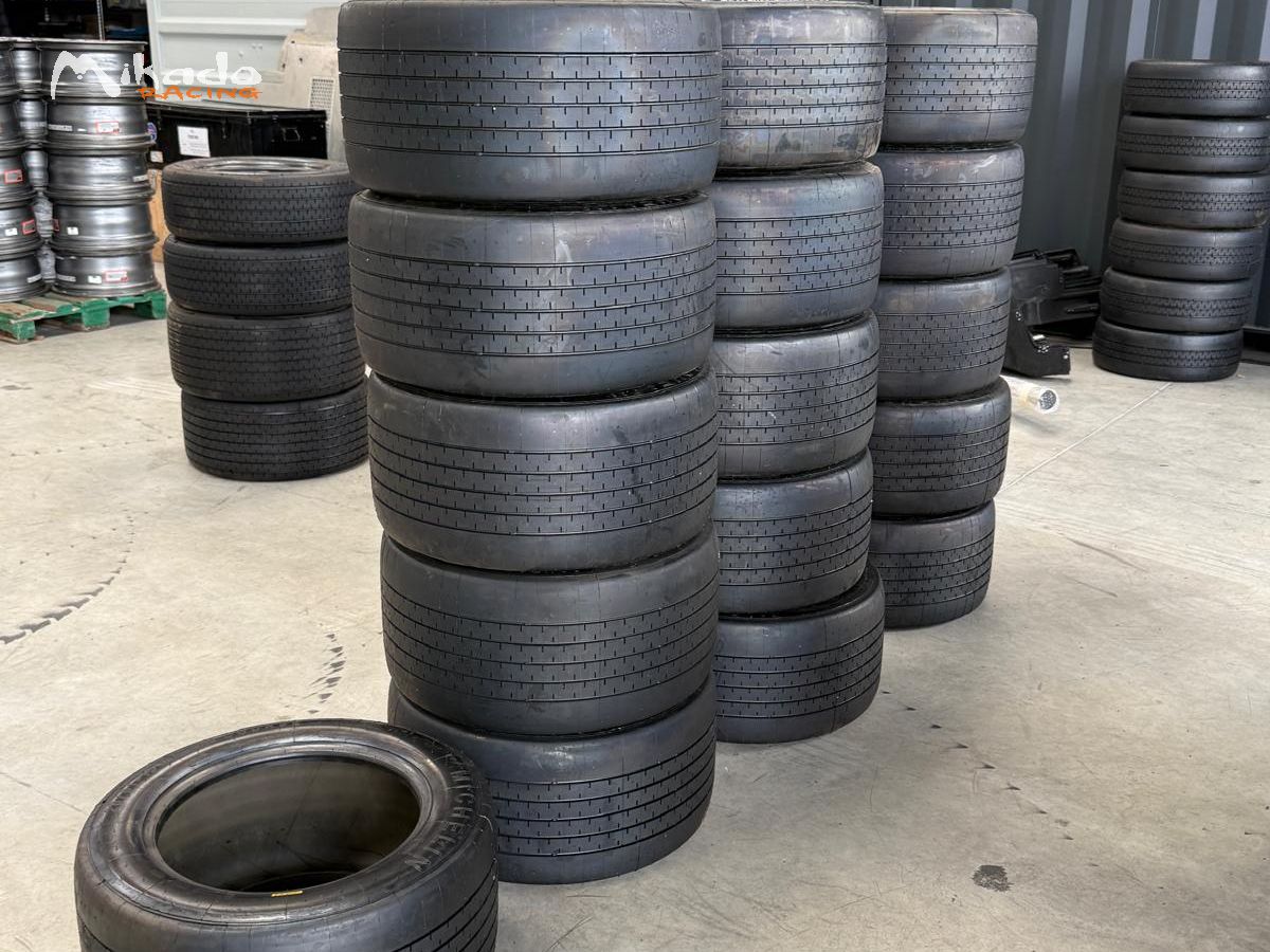 Pneus neuf Michelin compétition Historique 26/61/15 TB5F+ – photo 2 sur 2