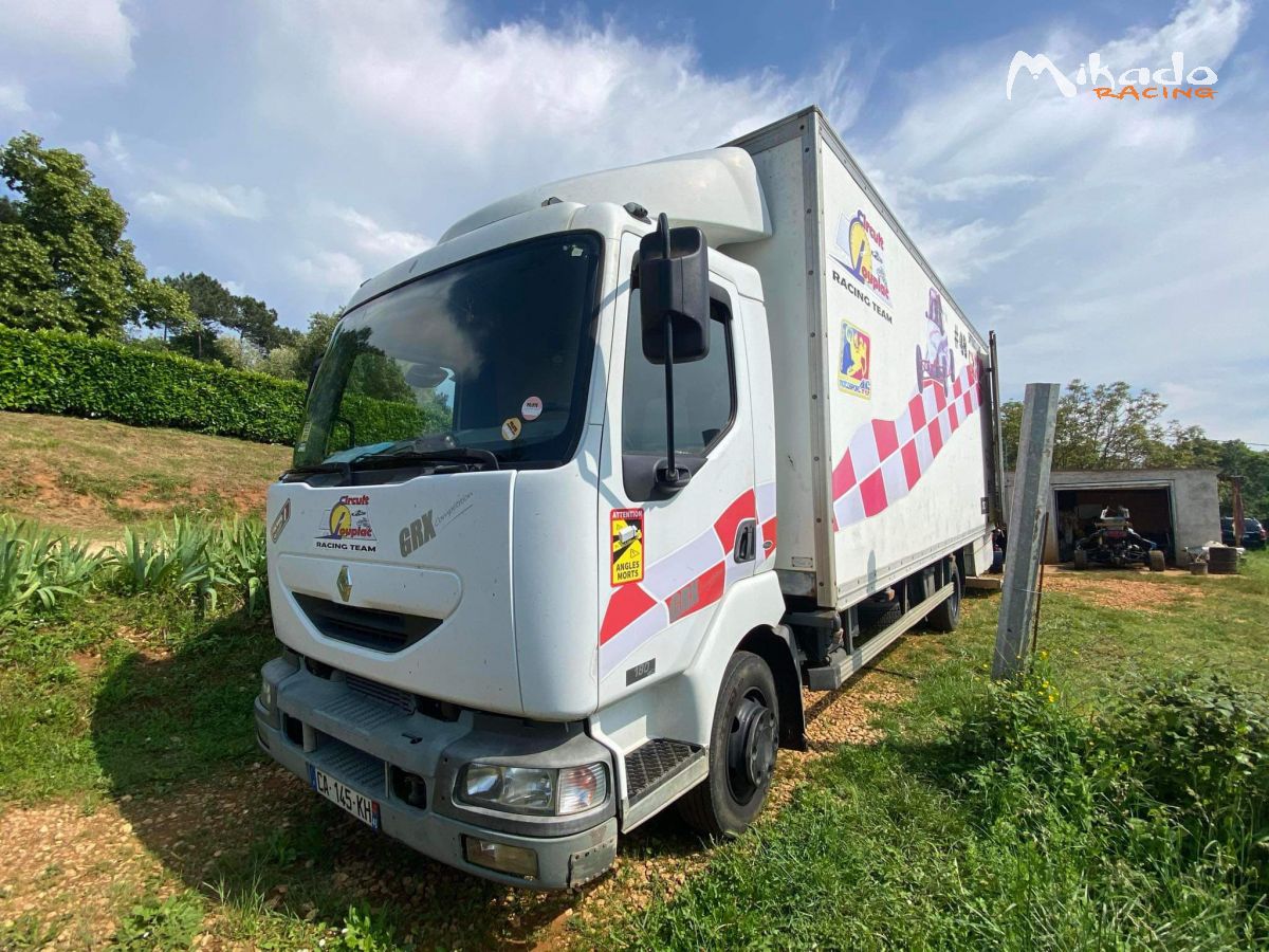 Camion Renault Mildum aménagé/ atelier – photo 1 sur 4