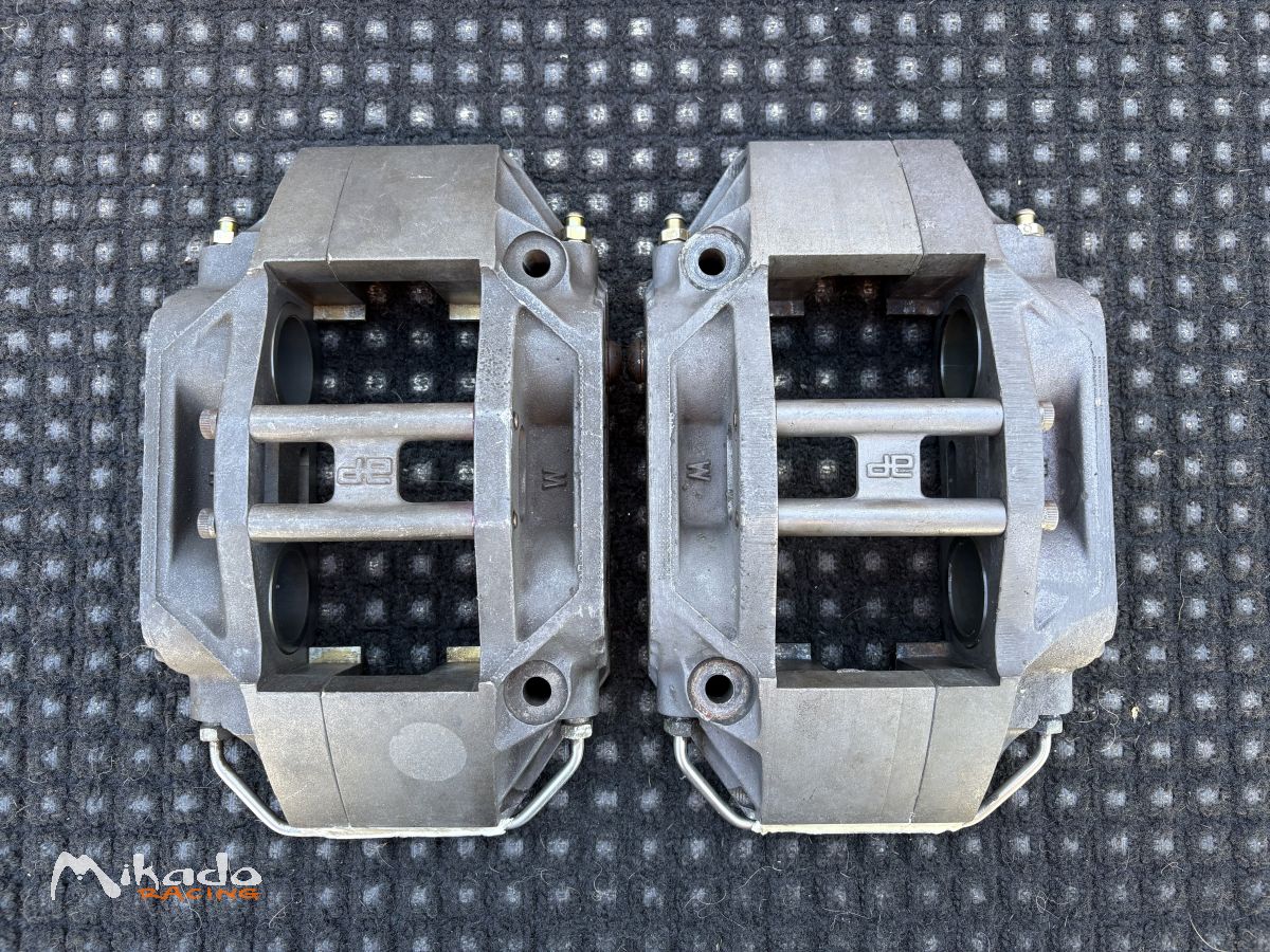 2 ETRIERS AP RACING 4 PISTONS GRA VHC – photo 3 sur 4