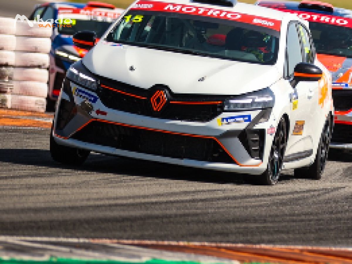 Renault Clio Cup V 2024 – photo 1 sur 4