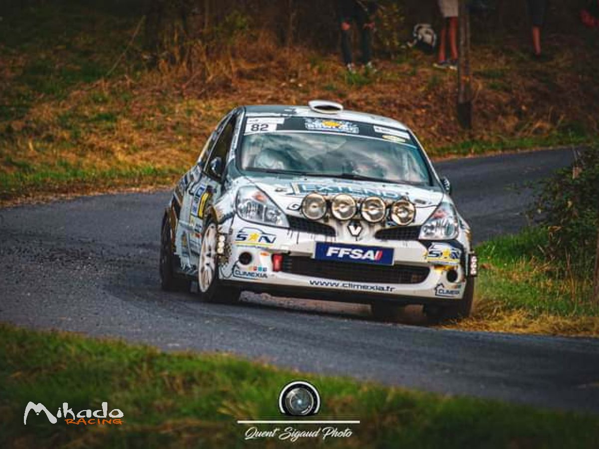 Renault Clio R3 – photo 5 sur 6