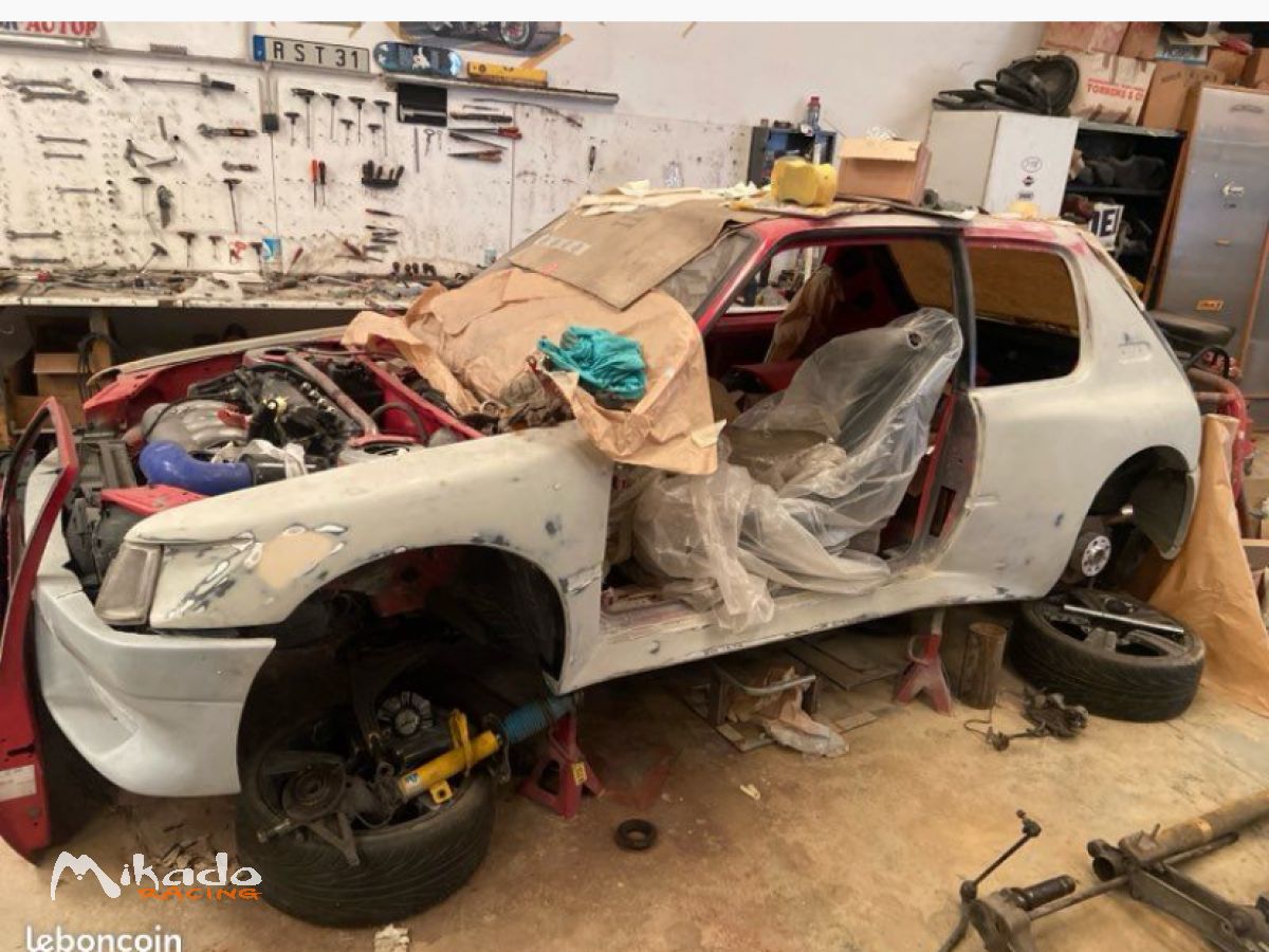 Caisse 205 Gti kit maxi – photo 1 sur 3