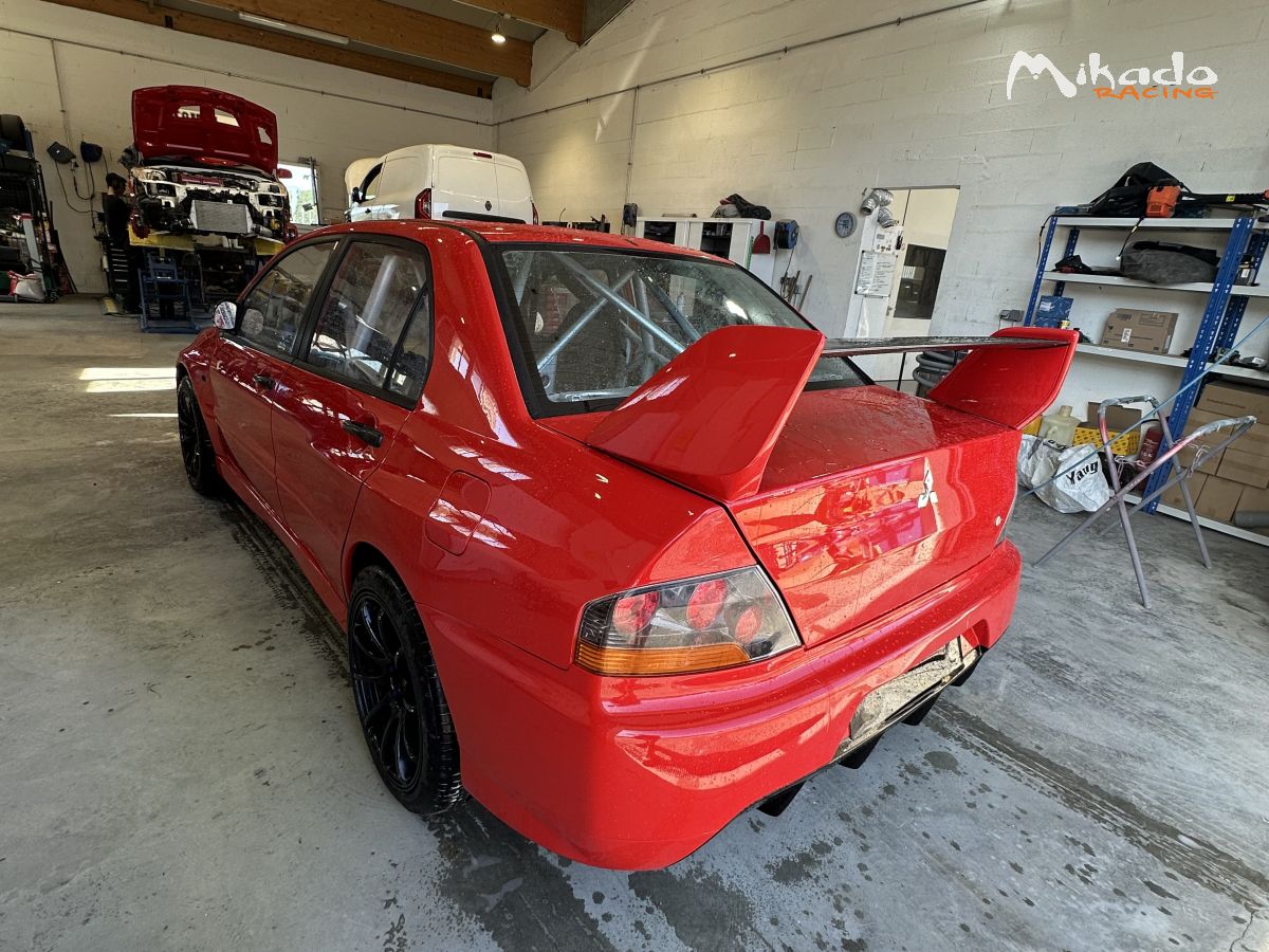 Lancer evo 9 rs – photo 2 sur 5