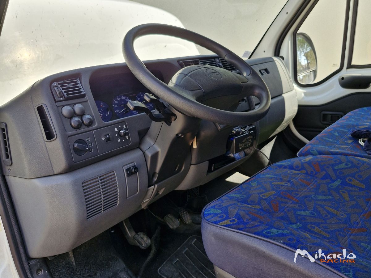 Dépanneuse FIAT Ducato ,11/2004,128 jtd 9cv VL 3T5 – photo 4 sur 6