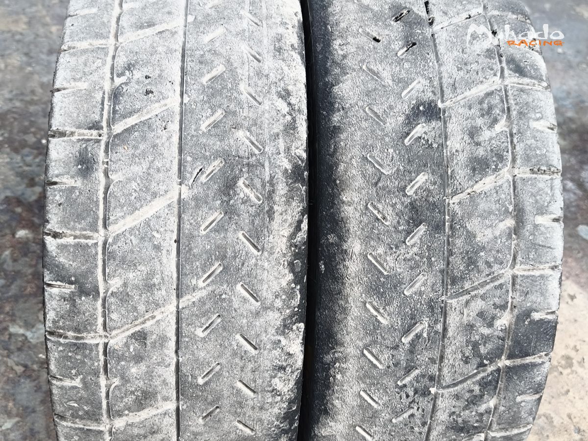 Michelin R11 mixte 16p – photo 1 sur 2