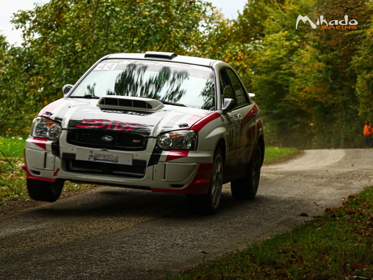 Subaru N11 top groupe A – photo 3 sur 6