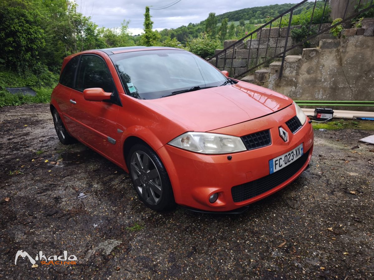 Brade Mégane 2 RS orange sanguine – photo 1 sur 4