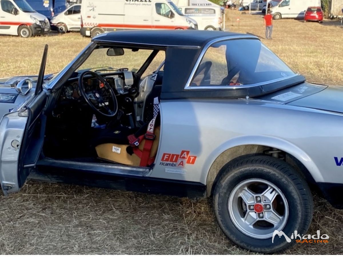 Fiat 124 Spider – photo 1 sur 4