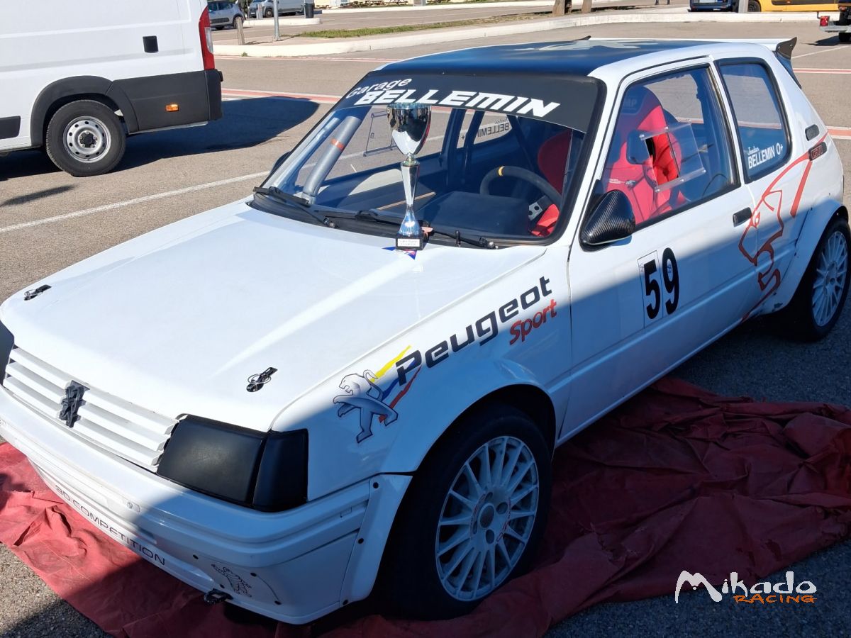 205 Gti f2000 – photo 3 sur 3