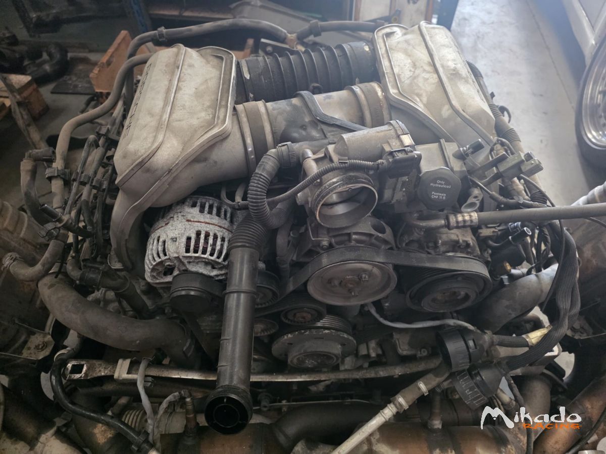 Moteur Porsche 997 3.8S 2006 82000 km M97.01 – photo 2 sur 4