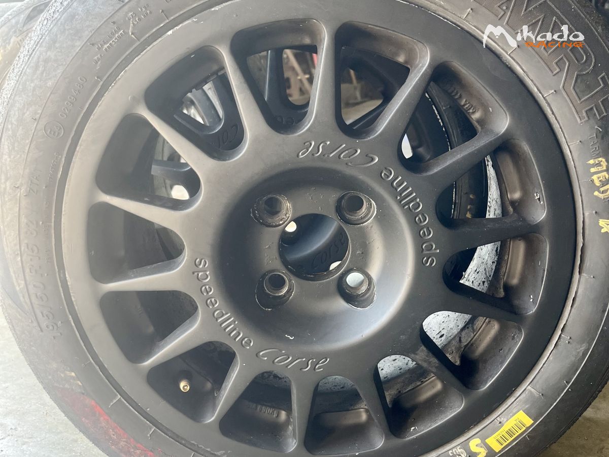 Pneus mrf jante speedline corse – photo 4 sur 6