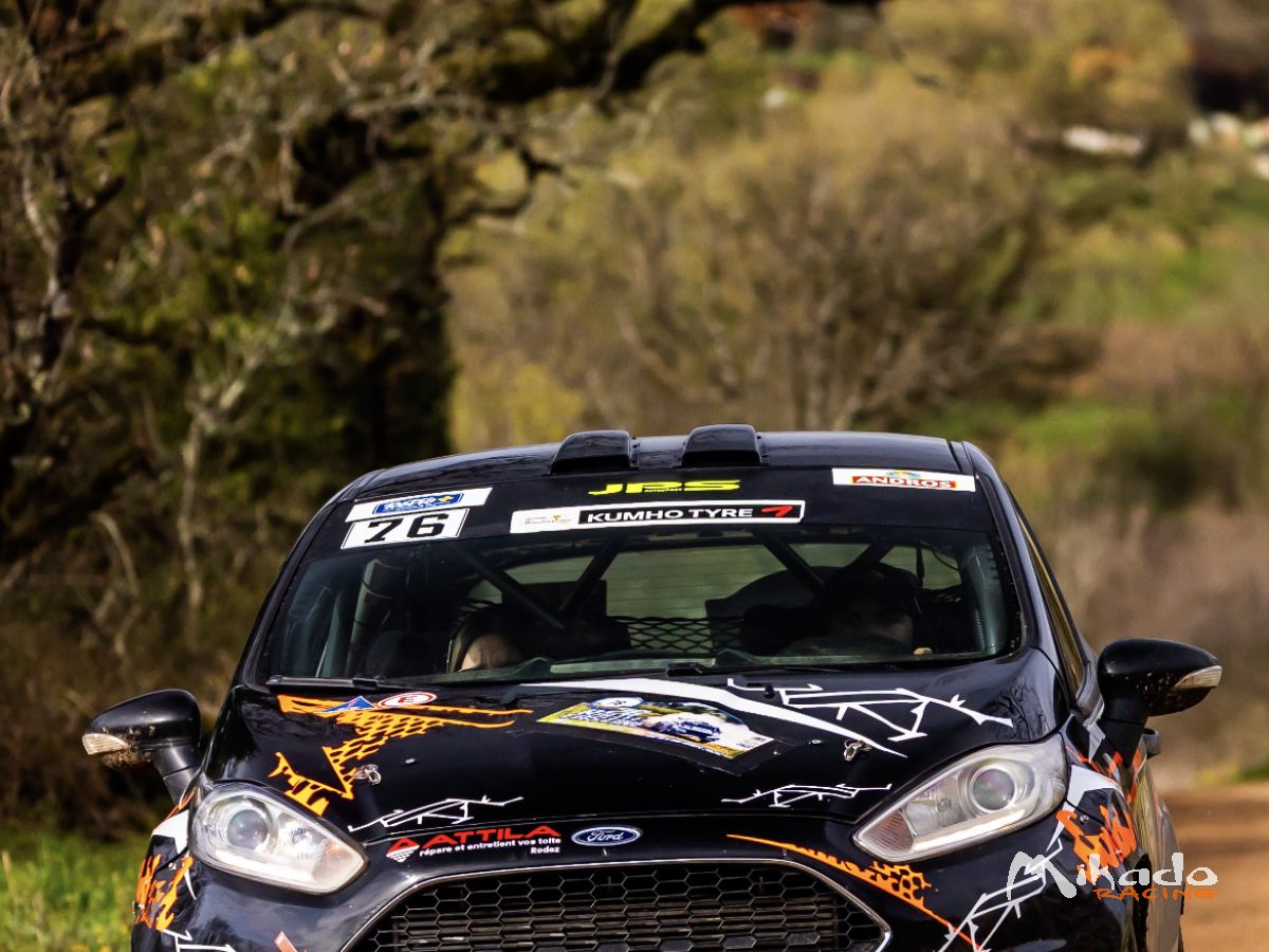 FORD FIESTA R2T – photo 5 sur 5